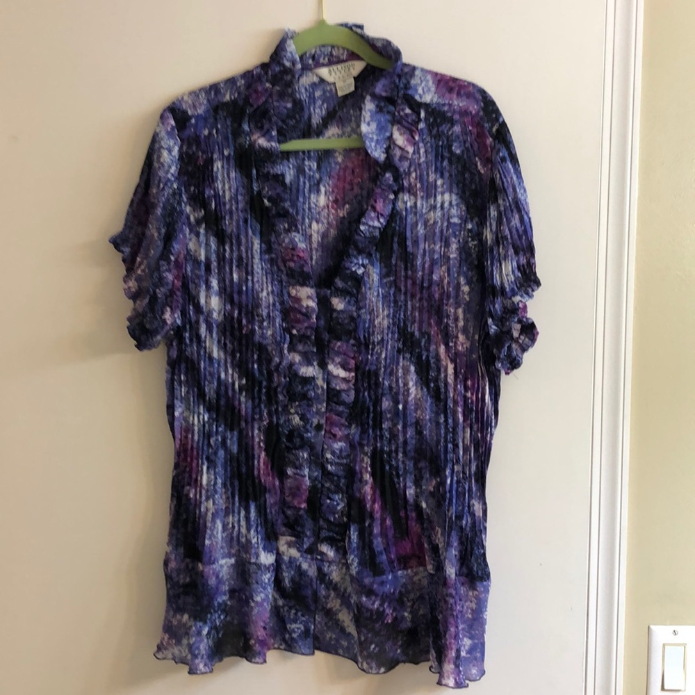 Allison Taylor beautiful blouse